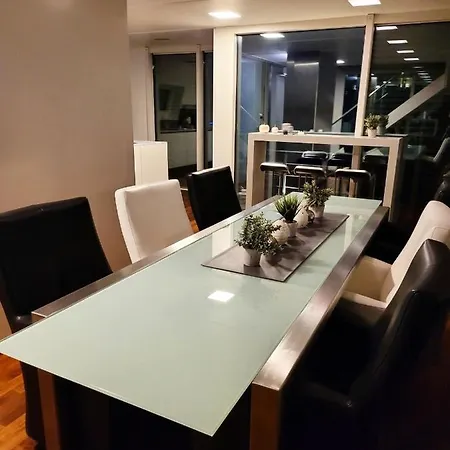 Schwimmendes Ferienhaus Silent 11
