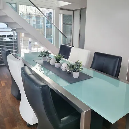 Prázdninový dům Schwimmendes Ferienhaus Silent 11 Elsterheide