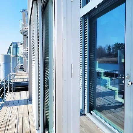 Schwimmendes Ferienhaus Silent 11 Prázdninový dům Elsterheide